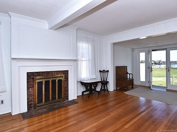 4th image of 5 Brandagee Ave