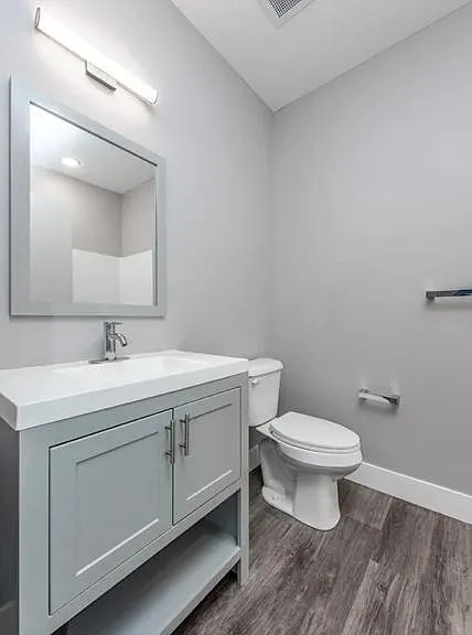 1131 Oak St #310 — Photo 4