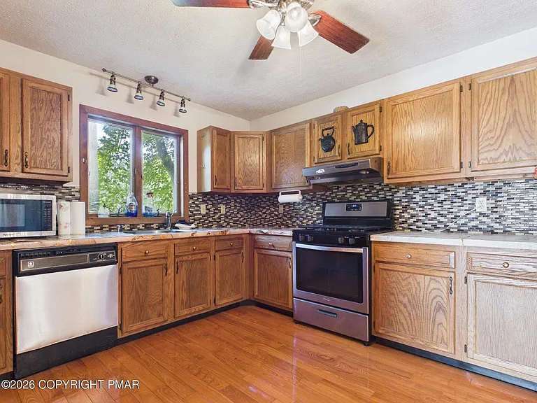 4167 Forest Dr — Photo 8