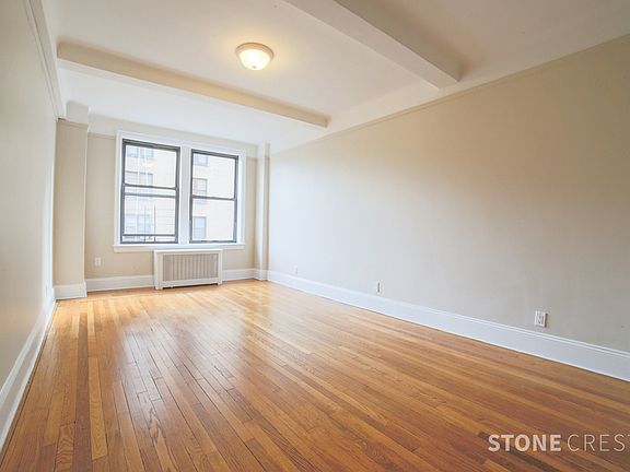 5th image of 900 W End Ave APT 4E