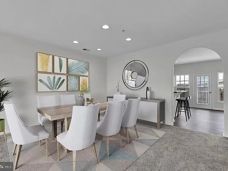 Formal Dining