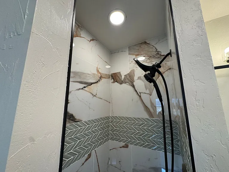 2607 Davis St — Photo 19