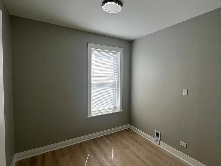 3848 W Hirsch St — Photo 14