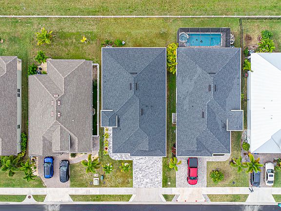 4th image of 4178 Trovita Cir