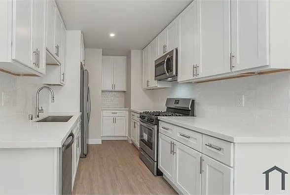 5036 Coliseum St #5 — Photo 5