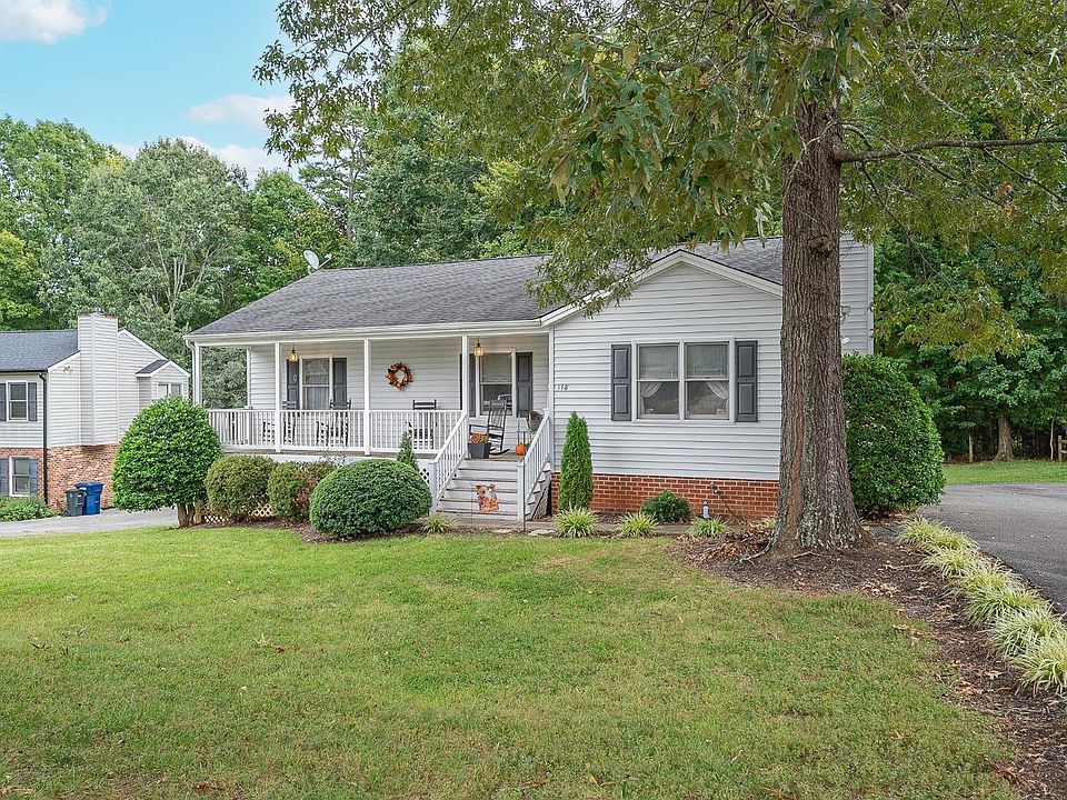 1st image of 118 Whispering Pines Ct
