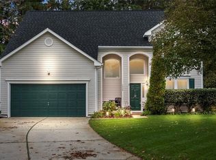 2992 Beaden Dr, Virginia Beach, VA 23456