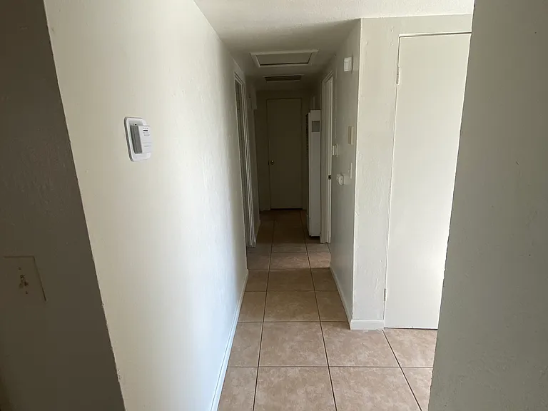 4388 N Millbrook Ave — Photo 6