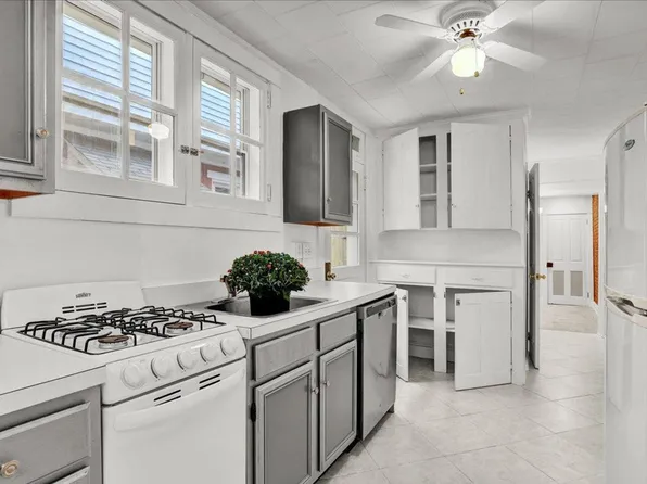 249 W Walnut St, Lancaster, PA 17603
