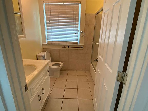 5th image of 760 18th St #760