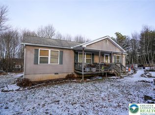 1935 Ogden Dr, Blakeslee, PA 18610