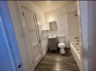 1 bed, 1.0 bath, 1033 sqft, $1,000 — Photo 3