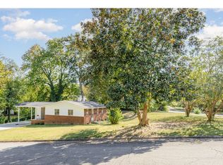 2400 Remington Rd, Raleigh, NC 27610
