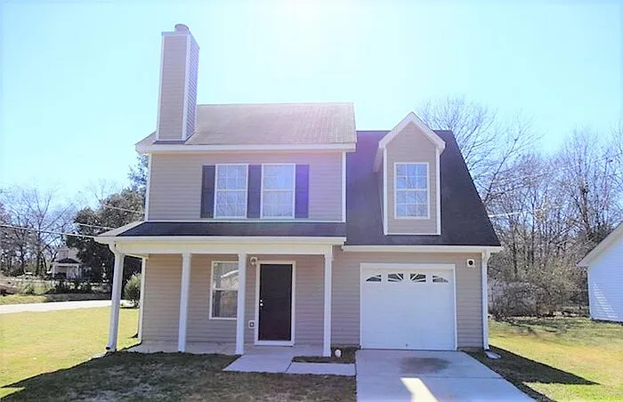 351 Kate Dr — Photo 1