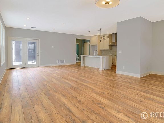 4th image of 6924 E Cottage Ln