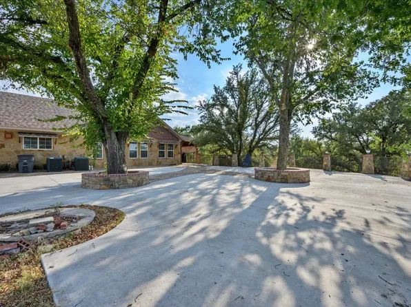 3601 Oak Cir, Weatherford, TX 76088