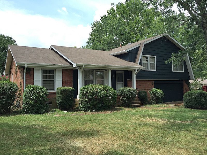 1st image of 100 Clearlake Dr E