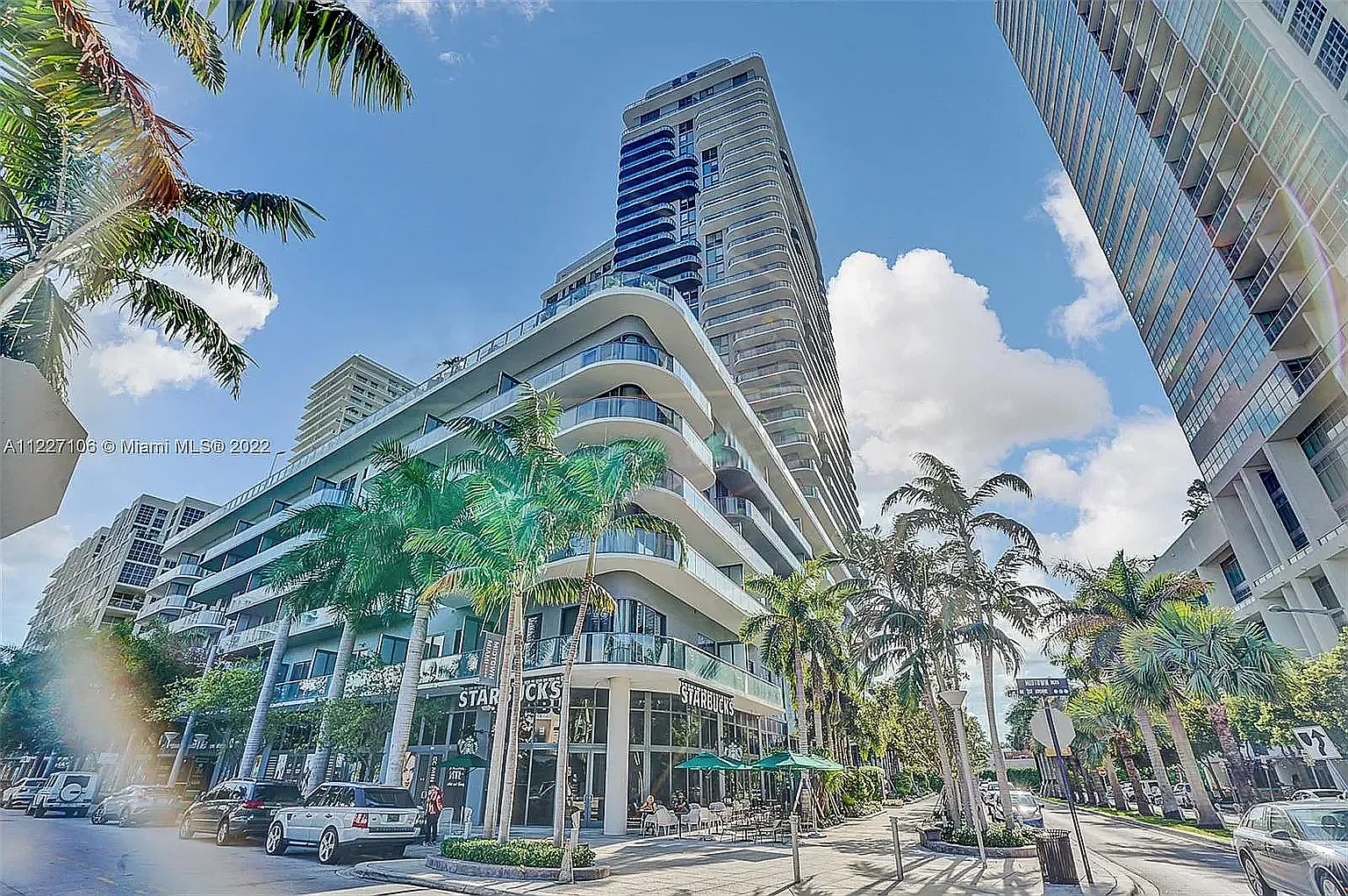 1 bed, 681 sqft, $2,950 — Photo 3