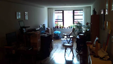Rented by R New York