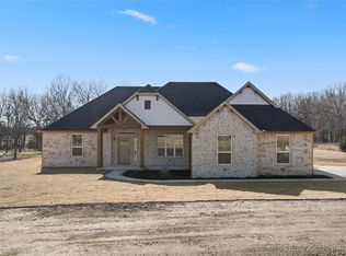 249 Gateway Rd, Ardmore, OK 73401