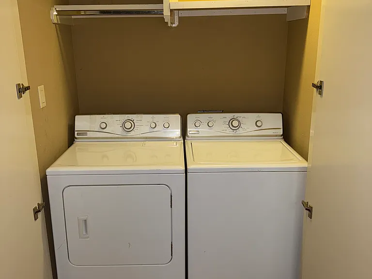 luandry closet