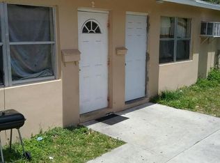 1002 S A St, Lake Worth, FL 33460