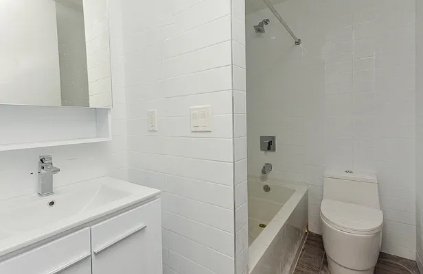 Rented by Clove Realty LLC | media 70