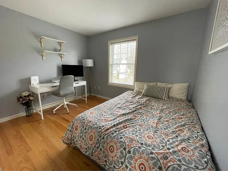 64 Hawthorne Cir — Photo 26