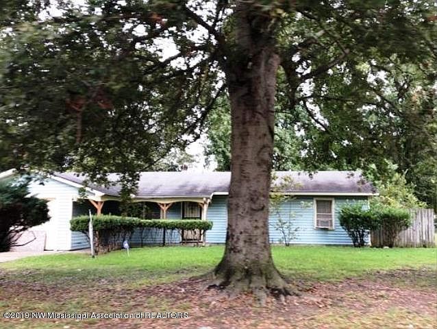 2nd image of 1264 E Wanda Dr