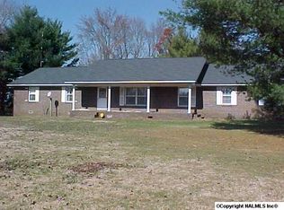 11614 County Road 52, Geraldine, AL 35974