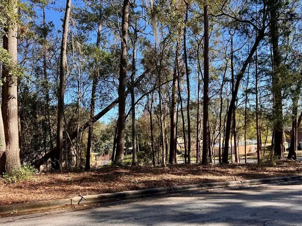 NW 52nd Ter #20, Gainesville, FL 32605