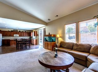 32365 Clear Water Dr, Lake Elsinore, CA 92532