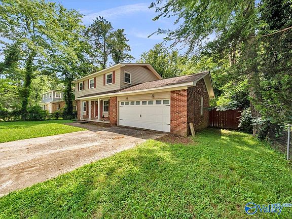 3rd image of 6007 Carmel Dr NW