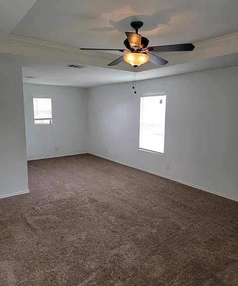 4023 Wisteria Way — Photo 13