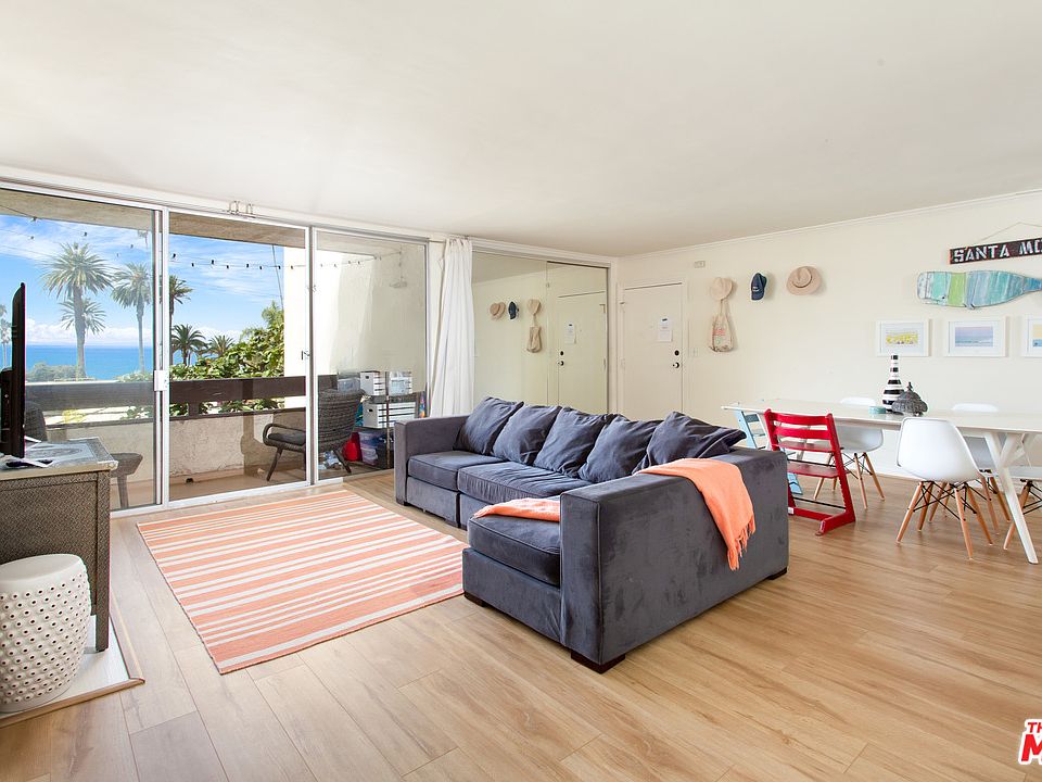 1st image of 826 2nd St APT 304