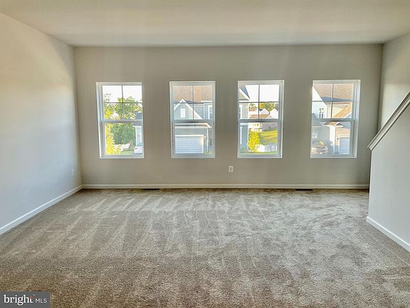 2nd image of 226 Norland Knoll Dr