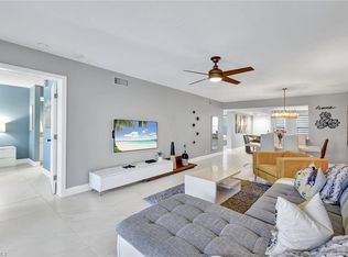 360 Horse Creek Dr APT 307, Naples, FL 34110