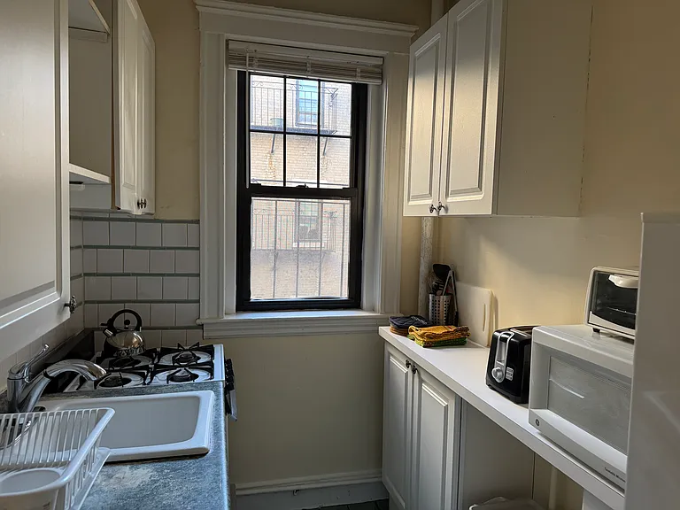 315 Allston St #8 — Photo 12