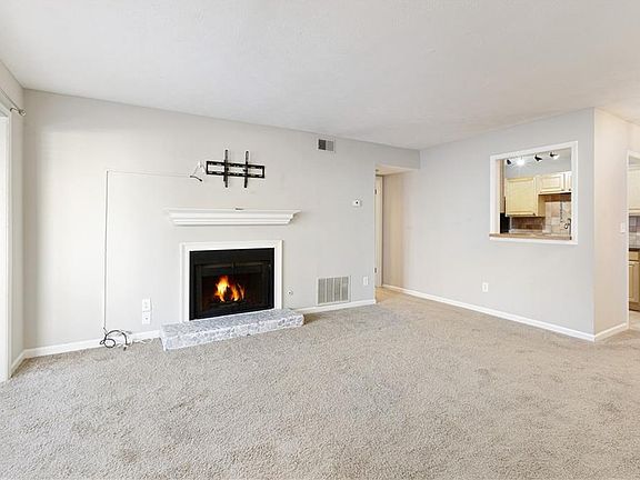 4th image of 2106 Countryside Pl SE #2106