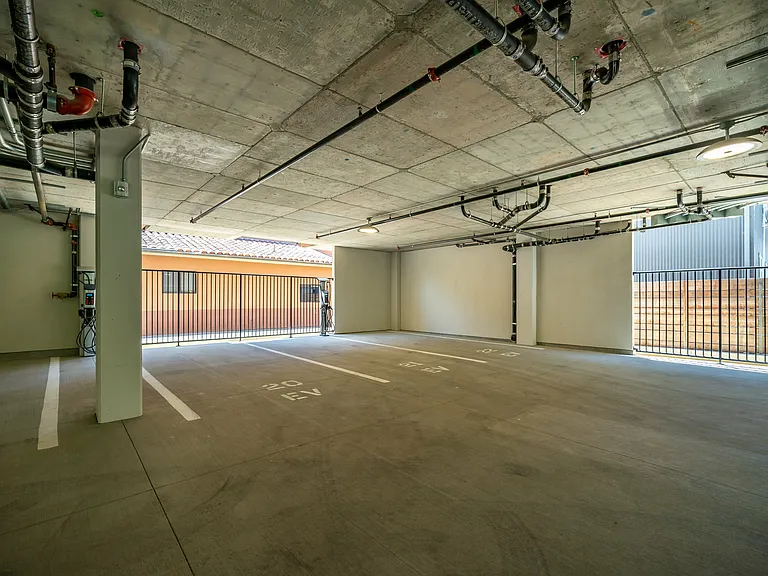 Artisan Apartments — Photo 6