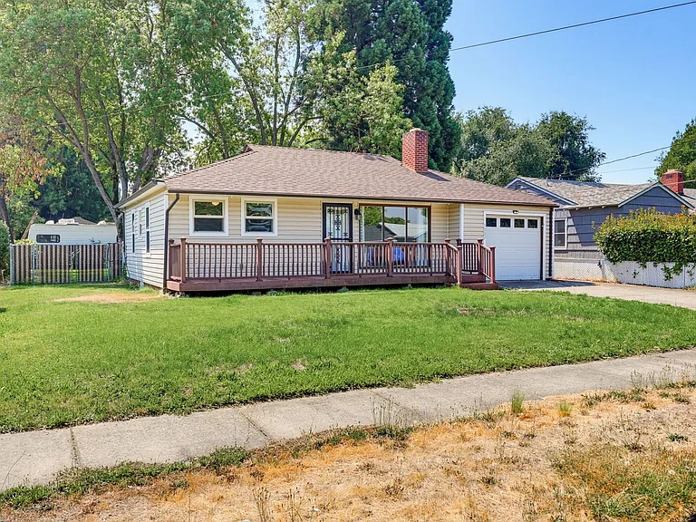 1007 Murray Ave — Photo 2
