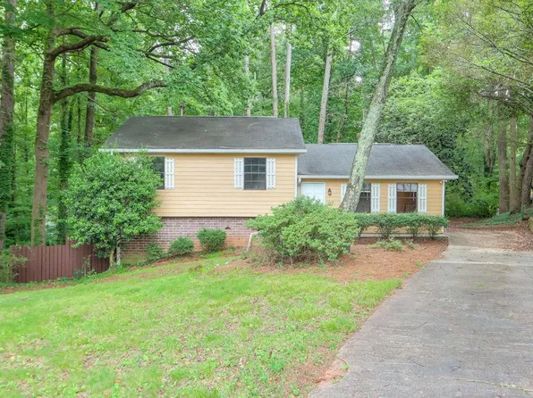 3812 Clare Ct, Duluth, GA 30096