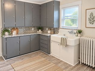 84 College Ave #B, Orono, ME 04473