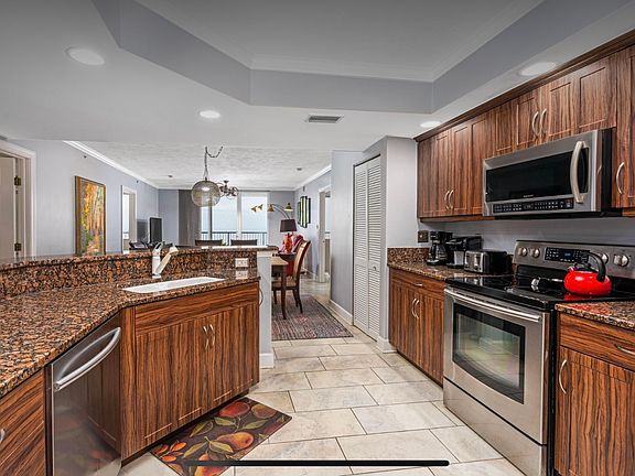 4th image of 3315 S Atlantic Ave APT 1506