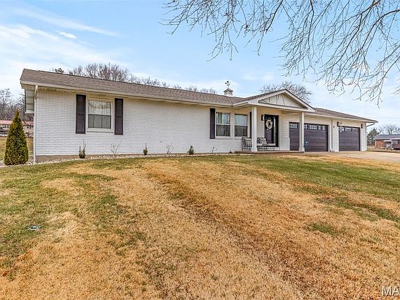 3rd image of 10108 Grassy Meadow Ln