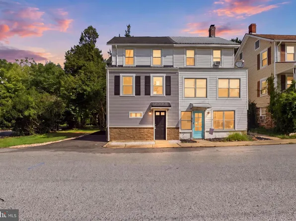 1 Pleasant Ave, New Freedom, PA 17349