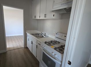 935 W 5th St #D08, Corona, CA 92882