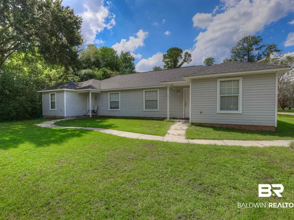 1791 Pine St, Foley, AL 36535