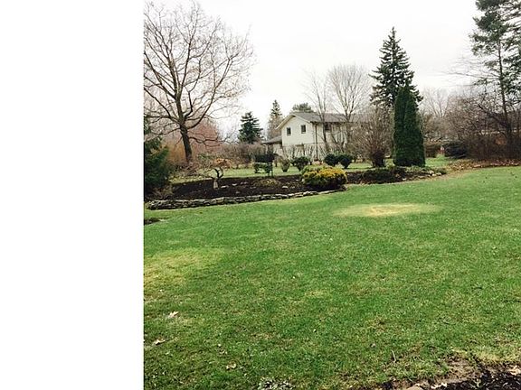 5th image of 13600 Woodland Ave