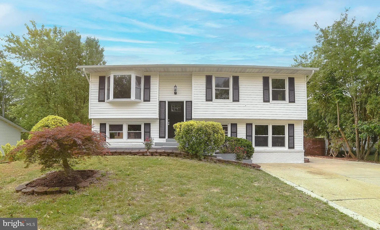 1021 Floyd Ave photo 1